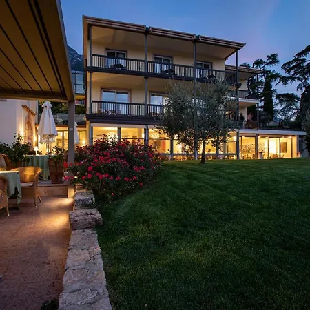 Bellevue San Lorenzo (adults Only) Готель Мальчезіне